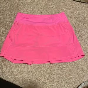 Lululemon bright pink tennis skirt size 4